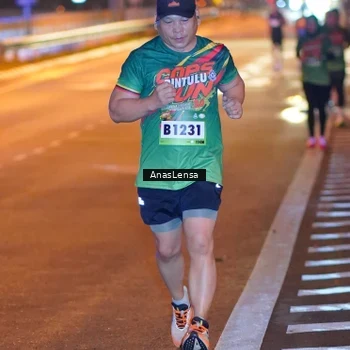 Runner Photo 9240874