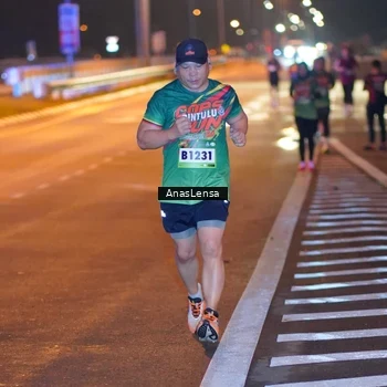 Runner Photo 9240886