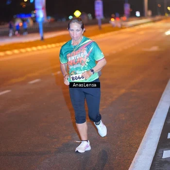 Runner Photo 9240948
