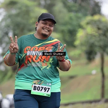 Runner Photo 9241007