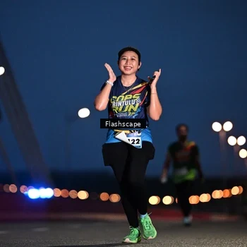 Runner Photo 9241018