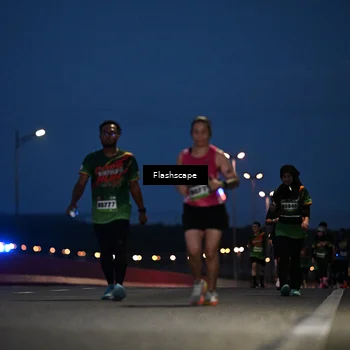 Runner Photo 9241070
