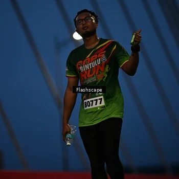 Runner Photo 9241143