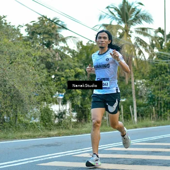 Runner Photo 9241212