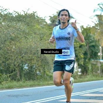 Runner Photo 9241359