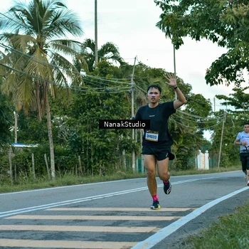 Runner Photo 9241508