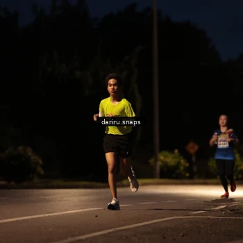 Runner Photo 9241554