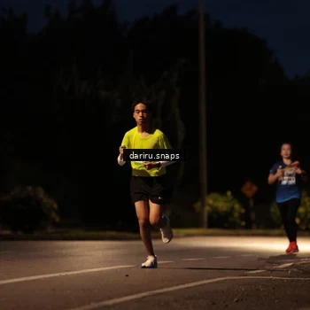 Runner Photo 9241599