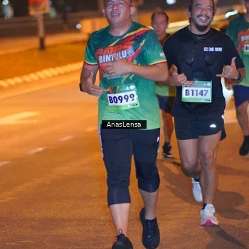 Runner Photo 9241661