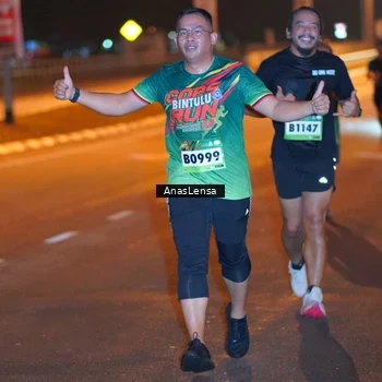 Runner Photo 9241662