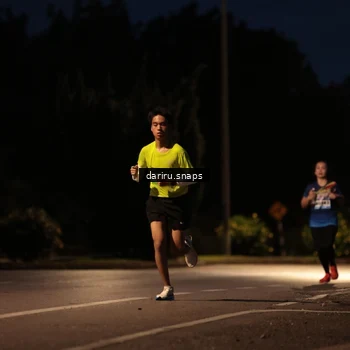 Runner Photo 9241685