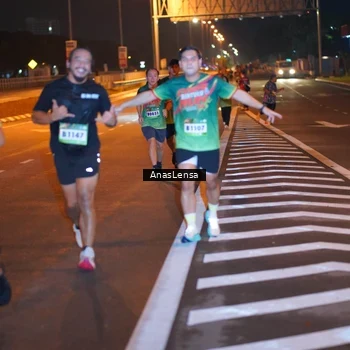 Runner Photo 9241715