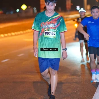 Runner Photo 9241778