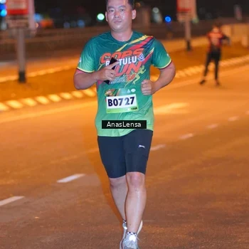 Runner Photo 9241943