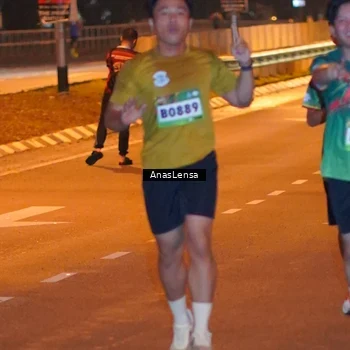 Runner Photo 9241945