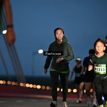 Runner Photo 9242062