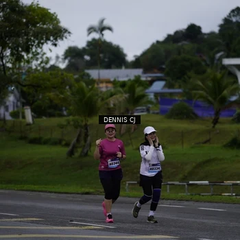 Runner Photo 9242106