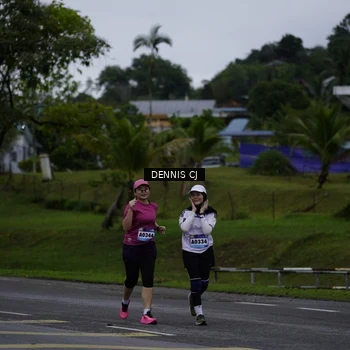 Runner Photo 9242121