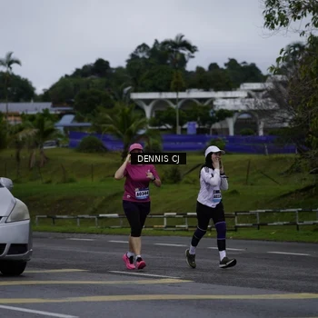 Runner Photo 9242146