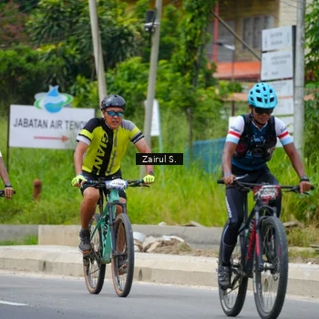 Runner Photo 9242155