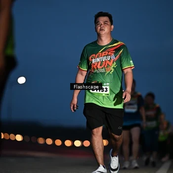 Runner Photo 9242213