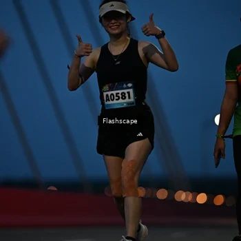 Runner Photo 9242288