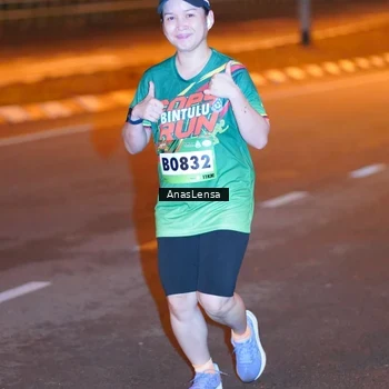 Runner Photo 9242344