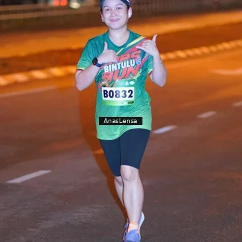Runner Photo 9242355
