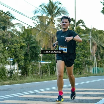 Runner Photo 9242408