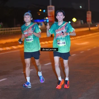 Runner Photo 9242414