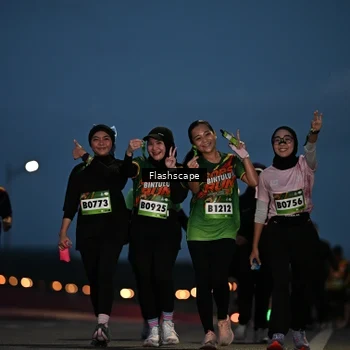 Runner Photo 9242524