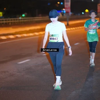 Runner Photo 9242542