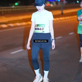 Runner Photo 9242544