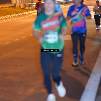 Runner Photo 9242554