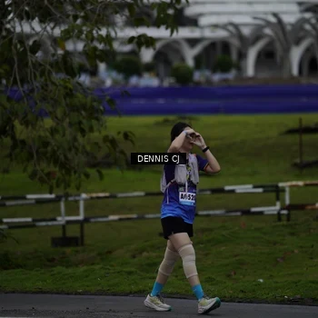 Runner Photo 9242600