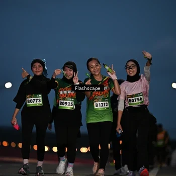 Runner Photo 9242605