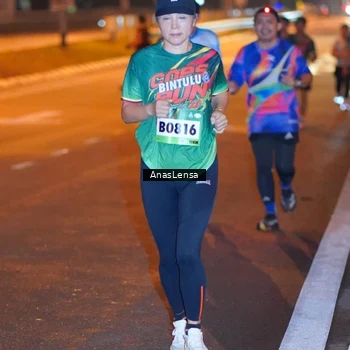Runner Photo 9242625