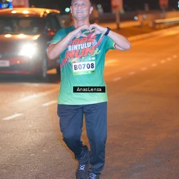 Runner Photo 9242969