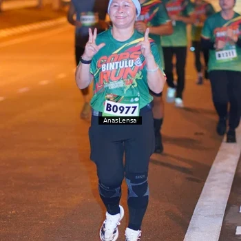 Runner Photo 9242993