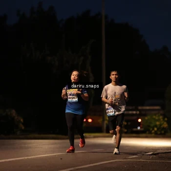 Runner Photo 9243004