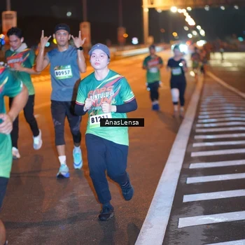 Runner Photo 9243019