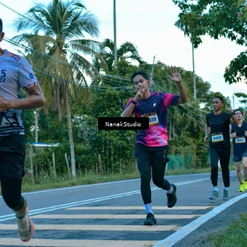 Runner Photo 9243152