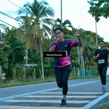 Runner Photo 9243166