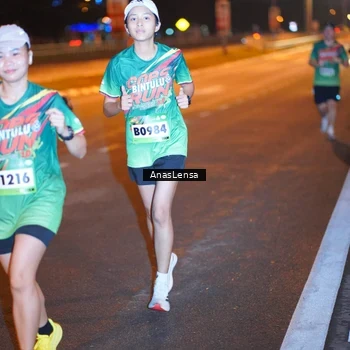 Runner Photo 9243190