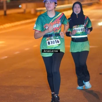 Runner Photo 9243263