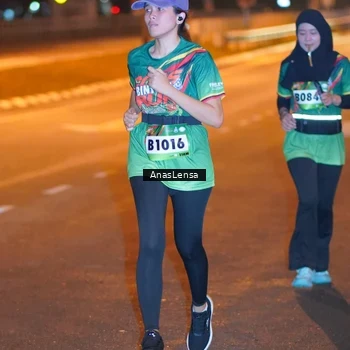 Runner Photo 9243272