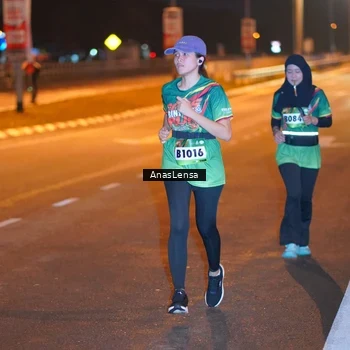 Runner Photo 9243275
