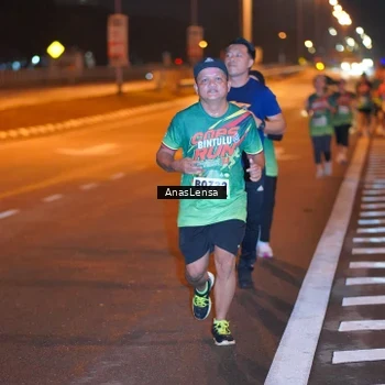 Runner Photo 9243303