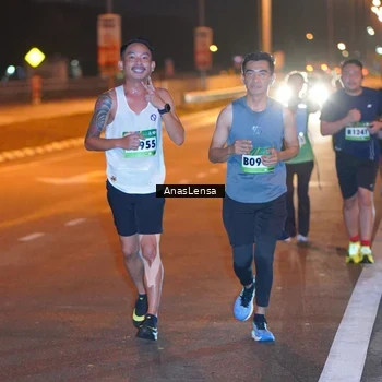 Runner Photo 9243728
