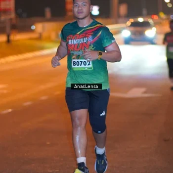 Runner Photo 9243898